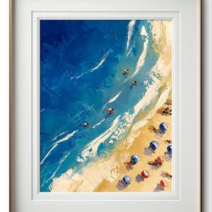 Peut inclure: Une peinture abstraite repr&eacute;sentant une sc&egrave;ne de plage avec de l'eau bleue, des vagues blanches et du sable jaune. Il y a des parasols color&eacute;s sur la plage et des gens qui nagent dans l'eau.