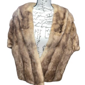 Vintage fur stole, vintage stole, furs, fur