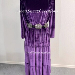 Modern sammetskjol | Sammetskjol i tre lager och modern blus | 2-delat set | Navajokjol | sammetskjol | Pennekjol Purple Outfit