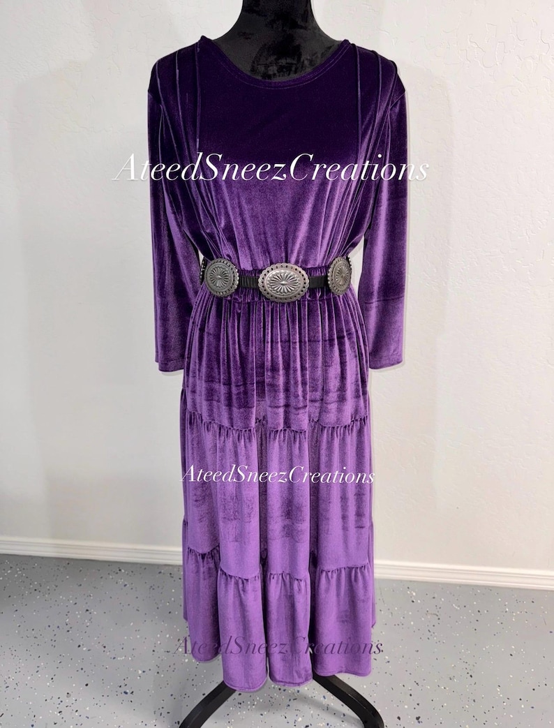 Modern sammetskjol | Sammetskjol i tre lager och modern blus | 2-delat set | Navajokjol | sammetskjol | Pennekjol Purple Outfit