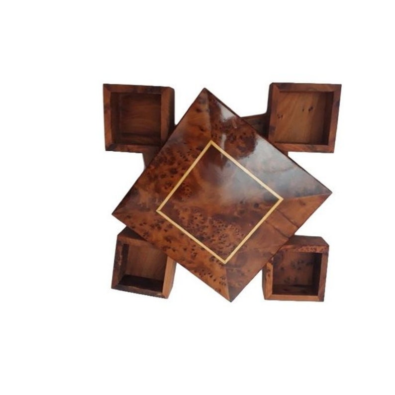 Jewelry box opens into four small boxes Material Thuya Wood