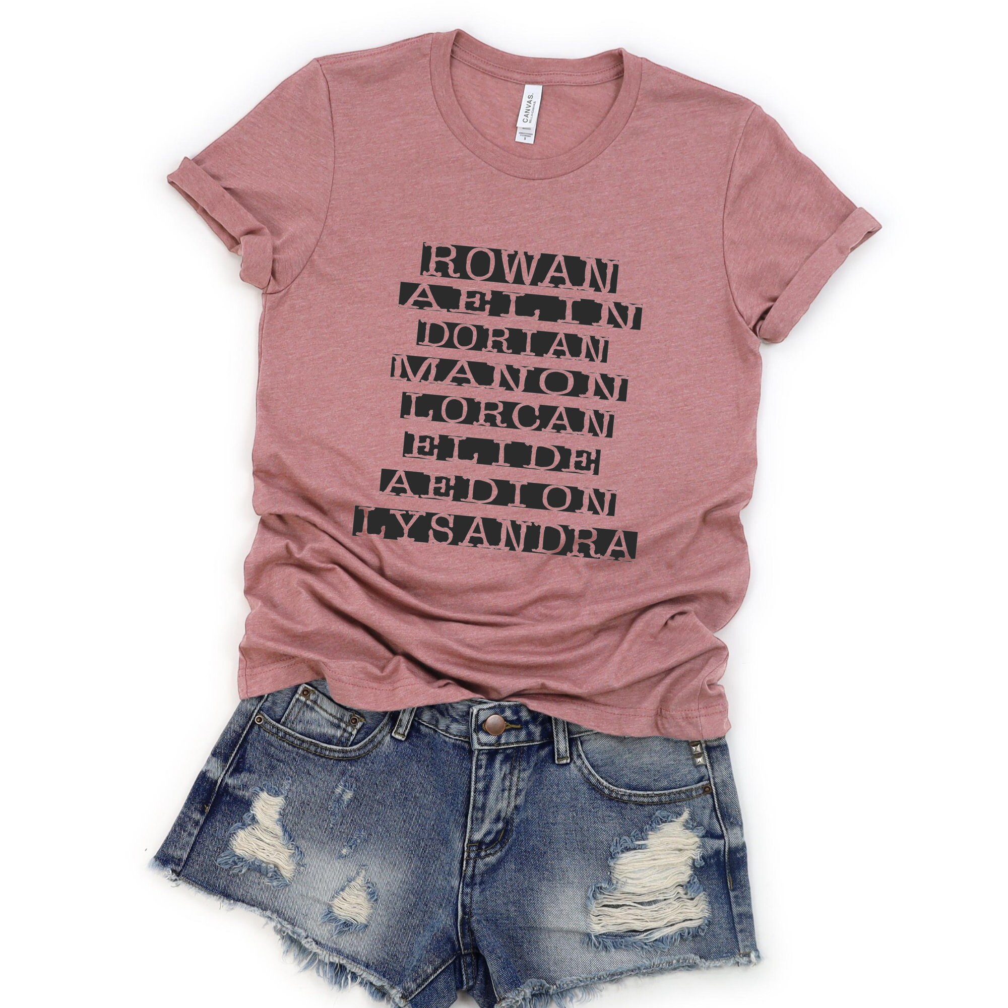 Sarah J Maas shirt. Throne of Glass characters from the series  Etsy