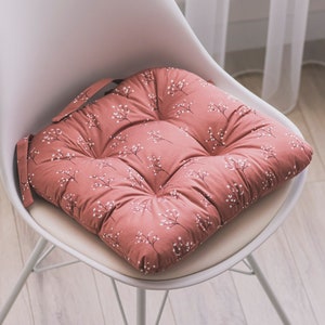 U-Shape Chair Cushion: Cotton-Polyester Blend Pad with Ties