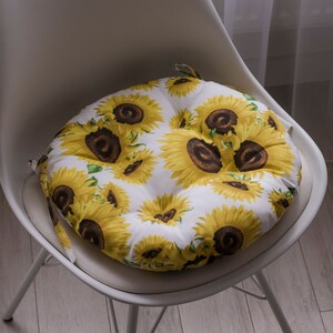 Round outdoor cushion, cushions for chair, chair cushion