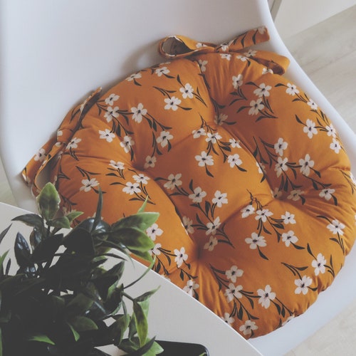 Pair of Seat Pads With Zip and Ties. D Shaped Chair Pad in a Etsy UK