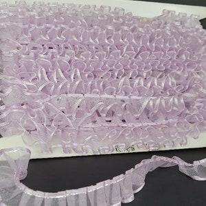 Lila Organza Spitzenborte Lila Rüschen Lurex 12 Meter,Spitzenborte mit Lurex,Rüschen Organza Spitzenborte