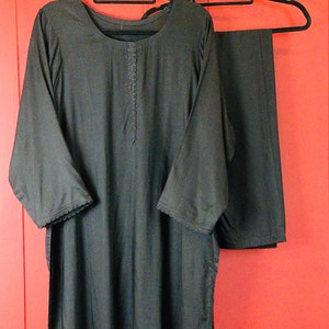 Plain Black Muharram Salwar Kameez