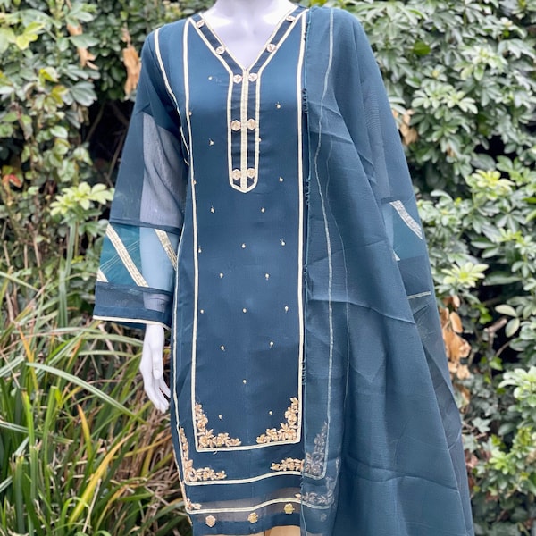 Agha Noor Teal Khaddi Net Shirt & Dupatta