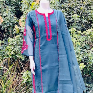 Agha Noor Teal/Dark Green Khaddi Net Shirt & Dupatta