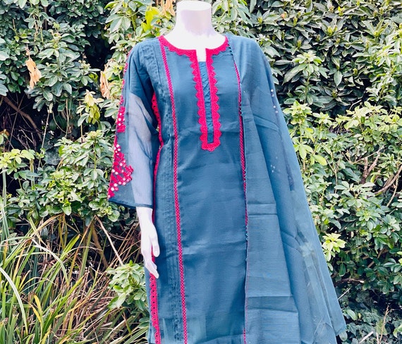 Agha Noor Teal/Dark Green Khaddi Net Shirt & Dupatta