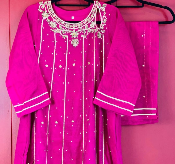 Agha Noor Hot Pink Khaddi Net Shirt & Dupatta