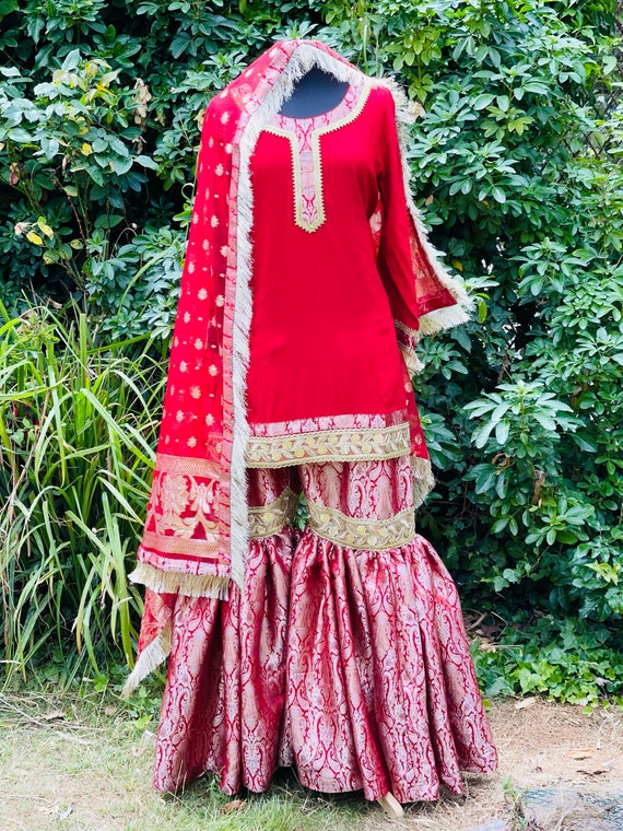 IS4B124011509 Pink Banarasi Silk Tanchui Jamawar Suit With Banarasi Plain  Tissue Dupatta – Luxurion World