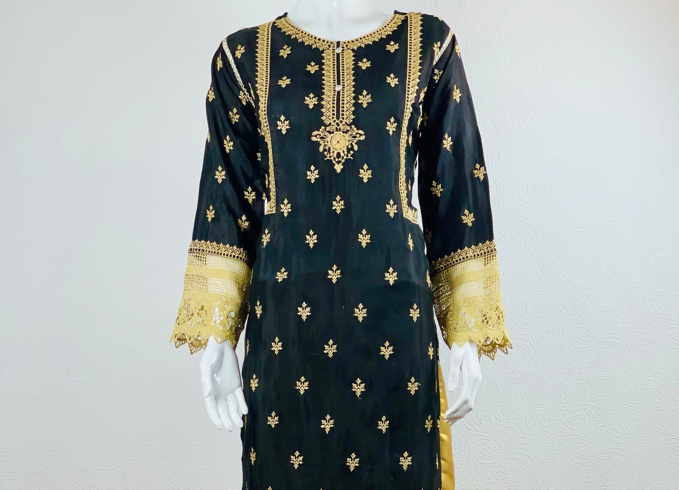 Black agha noor clearance kurta