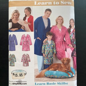 Einfachheit 1946 Familie Robe & Hundebett Schnittmuster (XS-L)