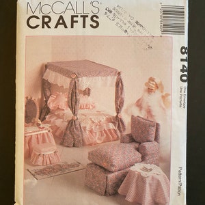 McCalls Crafts 8140 Uncut and in brand new condition.  Darling doll furniture pattern