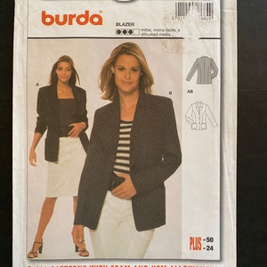 Puede incluir: Un patrón de costura para una chaqueta con un diseño de lunares en blanco y negro. El patrón es de Burda y está numerado como 8684. El patrón incluye las tallas 36 a 50 y 10 a 24. El patrón está etiquetado como "BLAZER" y tiene un nivel de dificultad de "mittel, moins facile, a dificultad media."