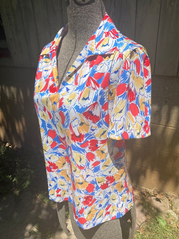 70s Poppies on Poly Noevlty Print Floral Shirt - image 4