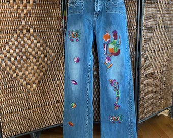 Size S//Vintage Y2K Embroidered Low Rise Flares