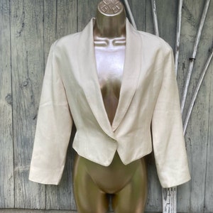 Size S//Vintage 90s Anne Klein II Silk Cropped Cream Blazer