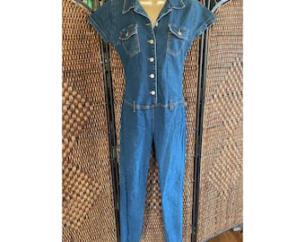 Size S//Vintage 90s Short Sleeve Cropped Leg Raw Hem Denim Jumpsuit
