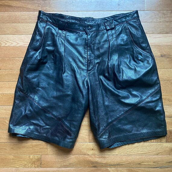 Plus Size 41” Waist//vintage 90s Black Leather High Rise Shorts - Etsy
