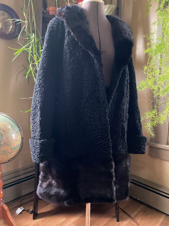 Vintage 60s Boulcé Wool Coat with Mink Fur Trim
