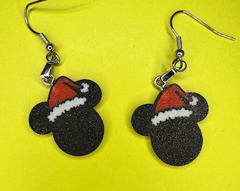 Santa Mickey Winter Holiday Season Dangle Earring