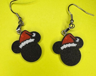 Santa Mickey Winter Holiday Season Dangle Earring