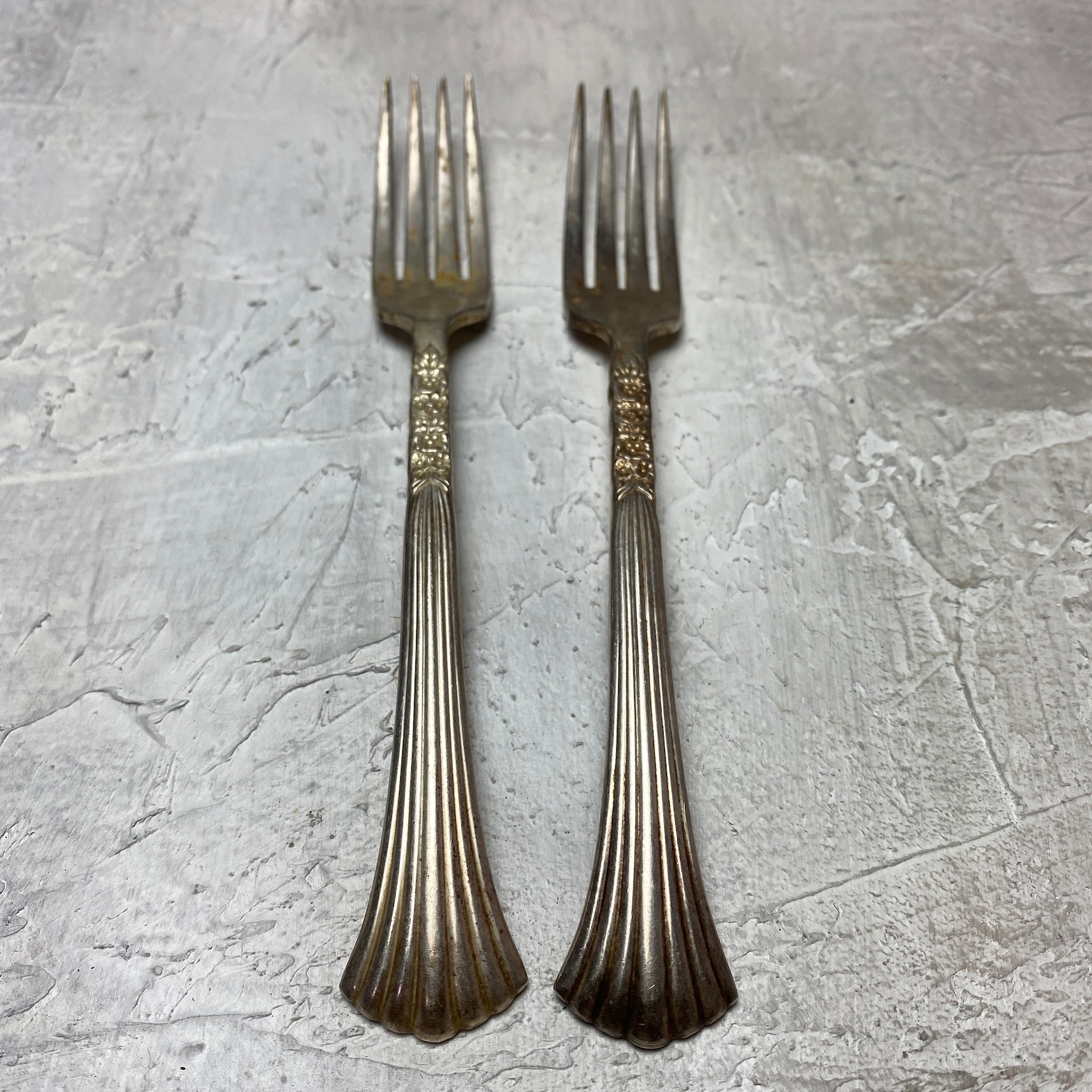 Vintage Dining Forks /Oneida / long tine forks / Deco / Food Etsy