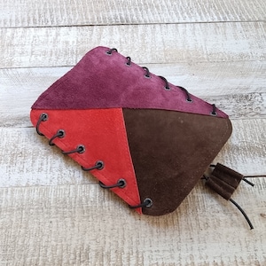 High-Quality Leather Archery Armguard: Traditional Style for Enthusiasts