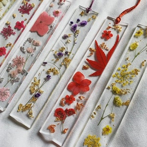 Floral Resin Bookmarks/ Flower Bookmarks/ Bookmark/ Personalised bookmarks