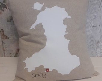 WELSH MAP CUSHION | Personalised with Any Location in Wales | New Home, Housewarming, Birthday, Christmas Home Decor, Soft Furnishing Gift