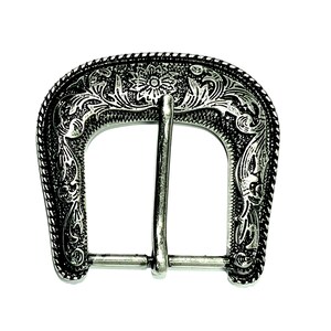 Western belt buckle Antique silver finish Floral engrave Fits belts up to 1 1/2" (38 mm) Heavy solid