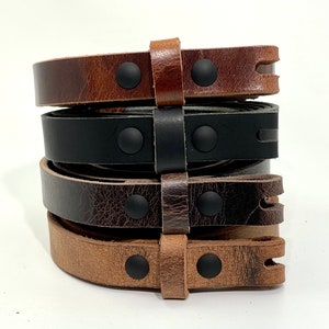 Narrow Womens Leather Belt 3/4 (19mm) Handmade  Leather Belt without buckle, Crazy Horse leather Buckleless leather belt Crazy Horse leather
Womens Leather Belt
Belt without buckle
Genuine leather belt
Buckleless belt
Leather belts
Leather Belt Strap