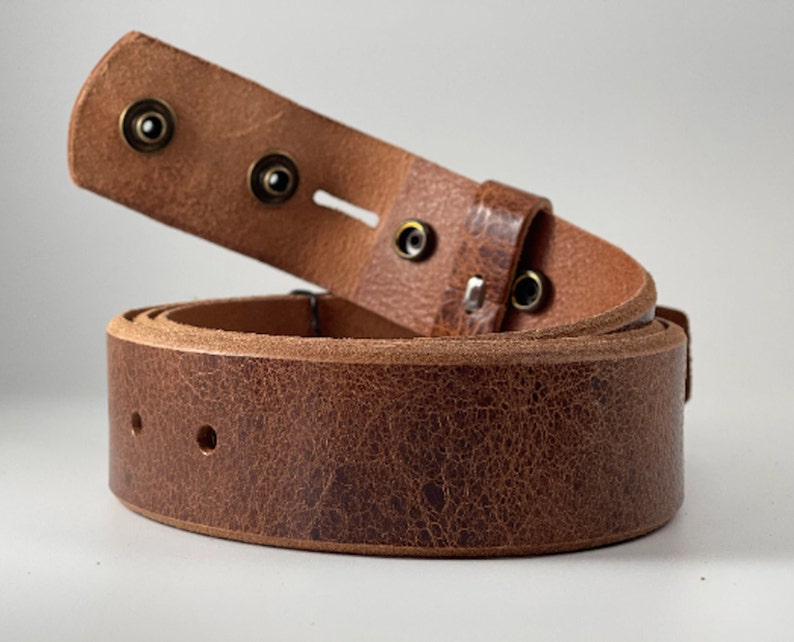 Vintage look Belt Without Buckle Buffalo Leather | Premium Western Belt Strap | Brown leather Belt men, and Tan / Black color leather strap
belt Without Buckle
correa de hombre
cowgirl belt
personalized gifts
Premium Belt Strap
Western Belt Strap