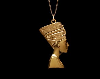 Gold Nefertiti Pendant - 14k Solid Gold Nefertiti Necklace, Egyptian Jewelry, Mythology Necklace