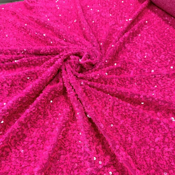 Velours stretch rose néon avec paillettes, 54/55 po. Vendu par mètre, robe de mariée, robe, tenue de soirée, bal de promo, danse