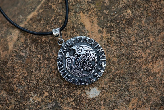 Viking Odin's Raven Hugin Munin Aegishjalmur Rune Pendant Necklace Ladies Mens 