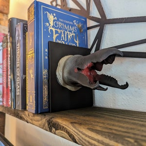 Tremors Graboid Bookend