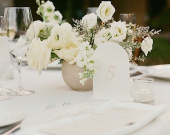 Números de mesa en arco acrílico 3D, decoración minimalista para bodas