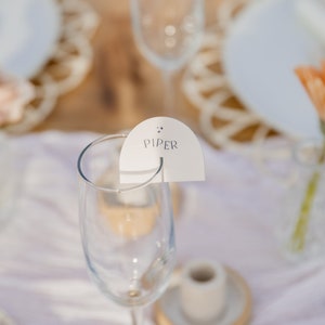 Arch Drink Tags, Acrylic Place Cards, Champagne Place Cards, Custom Wine Tags, Laser Cut Place Names, Laser Cut Names, Wedding Place Cards