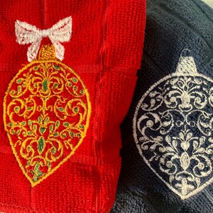 Ornate Tear Drop Christmas Ornament w/ and w/ out Bow 4 x 4 hoop