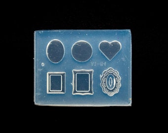 Miniature Nail Art Frame and Shape Silicone Mold, Resin Casting Mold For UV Resin, Embellishment Epoxy Nail Art Crafts, Kawaii Heart Mold