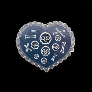 13 Cavity Miniature Halloween Bone Silicone Mold, UV Resin Mold, Embellishment Epoxy Nail Art, Spooky Creepy Goth, Skull and Crossbones Mold
