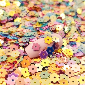 Flower Power Mixed Color Iridescent Flower Sequins Glitter, 5mm Resin Supplies Kawaii Glitter, Resin Embellishment, Slime, Nail Art Glitter