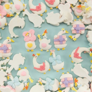 5 Assorted Pastel Geese Cabochons, Animal Resin Cabochon, Shaker Mold Embellishment Shaker Bits, Nail Deco, Slime, Cottage Dollhouse Cab