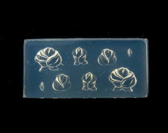 Miniature Nail Art Roses Floral Silicone Mold, Resin Casting Mold For UV Resin, Embellishment Epoxy Nail Art Crafts, Decoden Crafting