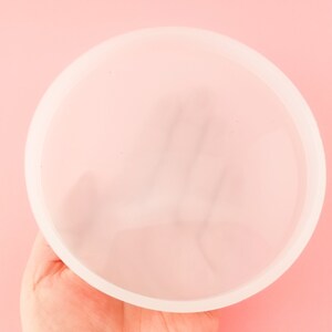 128mm Flat Round Circle Coaster Silicone Mold, Resin Casting Mold For UV Resin, Epoxy Keychain Jewelry Making, DIY Decoden Crafting Mold