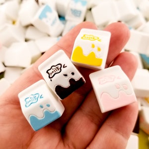 4 Assorted 20mm Resin Milk Carton Cabochons, Chocolate and Strawberry Milk Resin Cabs, Miniature Doll House Milk Cartons