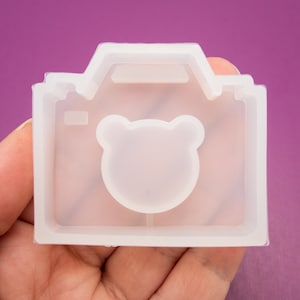 50mm Bear Camera Shaker Silicone Mold, Resin Casting Mold UV Resin, Epoxy Embellishment Jewelry Making, Quicksand Mold, DIY Decoden